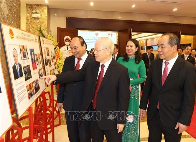 Lãnh đạo Đảng, Nhà nước dự Lễ kỷ niệm 30 năm tái lập Văn phòng Chủ tịch nước